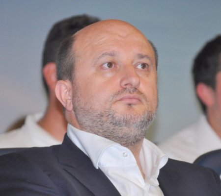 Vezi ce propune Daniel Chiţoiu pentru medicii rezidenţi şi pentru debutanţii din învăţământ